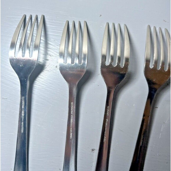 Chrome Stainless Steel Malaysia Flatware Set of 8 Dinner Forks - Picture 13 of 16